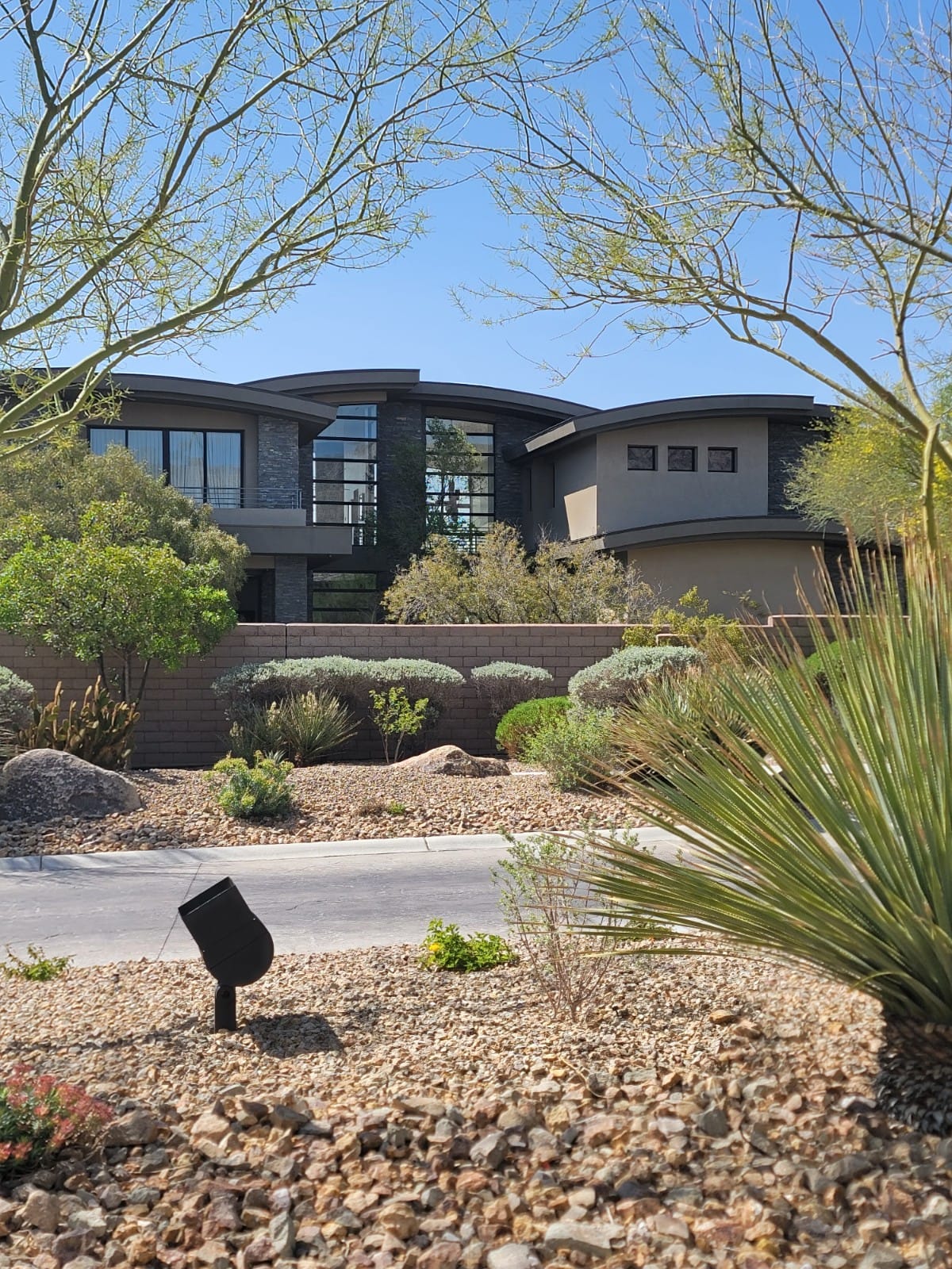 Exterior painting services by Mark Anthony Painting – stucco home in Las Vegas NV